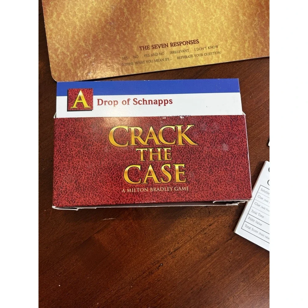 Crack the Case Mini Mysteries Game by Milton Bradley 100% Complete‎